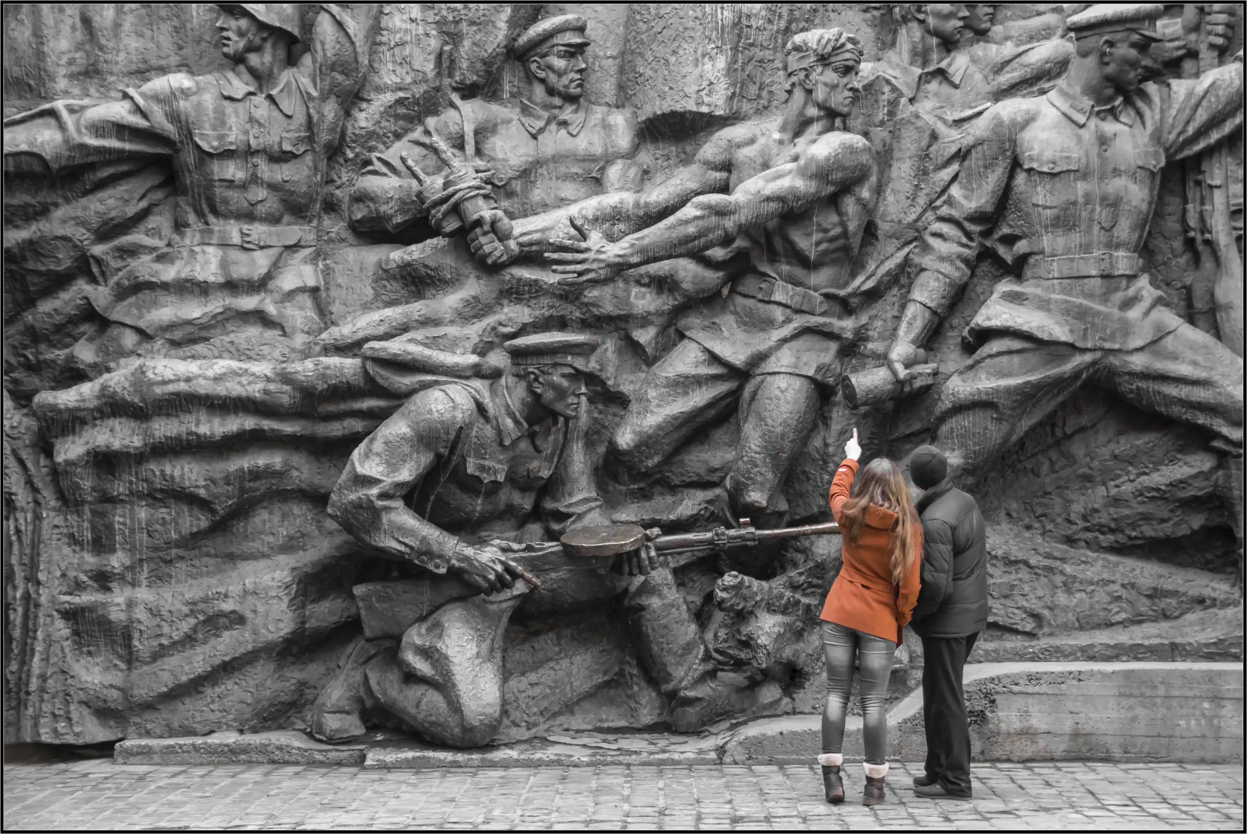Aktionszeitung zum Tag der Befreiung: Stoppt die NATO und ihren Faschismus!