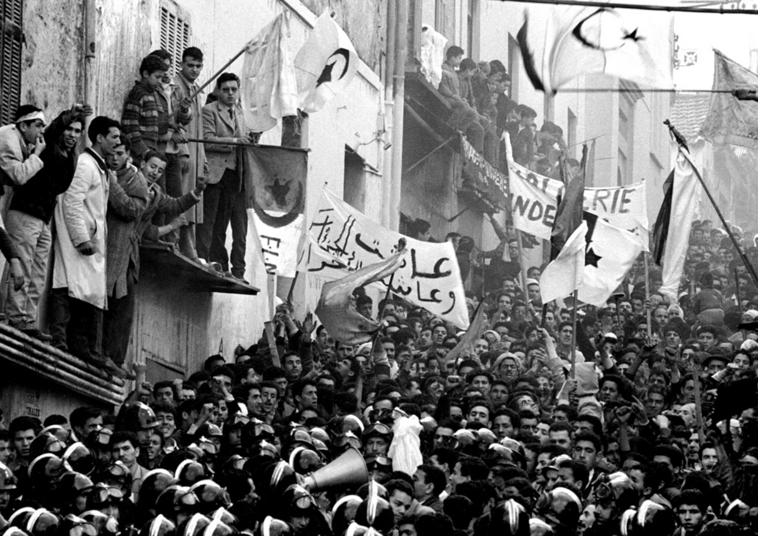Filmabend in Duisburg: Only one Hero, the People 🇩🇿